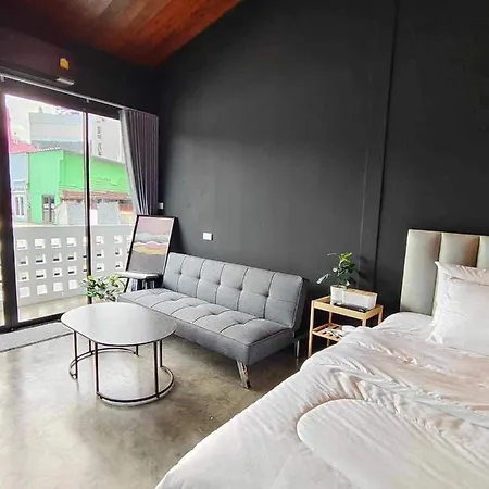 Mr Black & Ms White -Self Check In Accommodation Bangkok Exterior photo